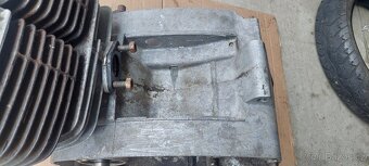 Čz 250/471 motor - 6