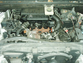 CITROEN C4 PICASSO 1.6HDi 16V 9HZ 80kW 2008 - 6