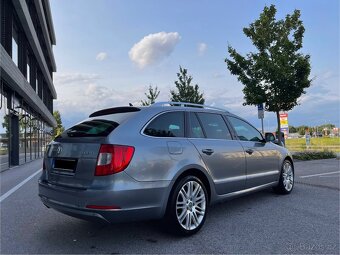 ŠKODA SUPERB 2 COMBI 2.0TDI DSG F1 4X4 2012 - 6
