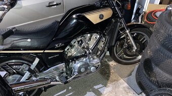 Yamaha xz 550 - 6