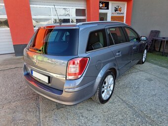 Opel Astra 1.6 16V 77kW kombi - 6