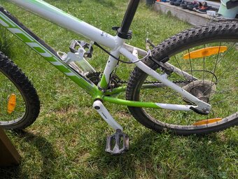 Dětské kolo SCOTT ContessScale Junior 24 – ve výborném stavu - 6
