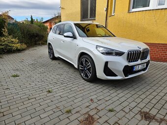PRODÁM BMW iX1 xDRive30,1.MAJ,M-PAKET ZÁRUKA DO 11/2026 - 6