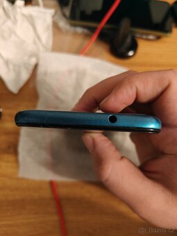 Motorola e20 3/32gb - 6