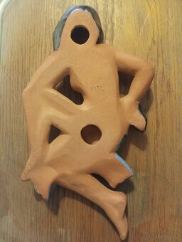 Akt ,glazovaná keramika - 6