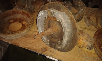 díly na Tatra 58 - 6