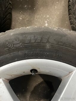 Alu kola Audi R16 7,5J ET37 - 6