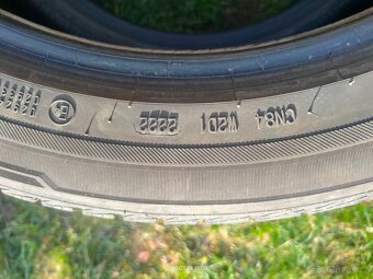 Zimní pneu 235/50R19 - 6