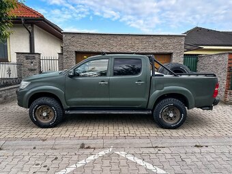 Toyota Hilux DC 3.0 I D-4D Sol A/T - 6