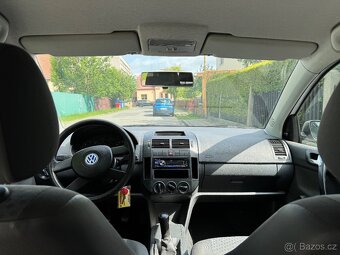 Volkswagen Polo 1.2 40kw rok výroby 2002 5ti dveří - 6