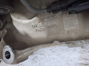 Uložení motoru, převodovka řízení, stabilizátor VW Passat B6 - 6