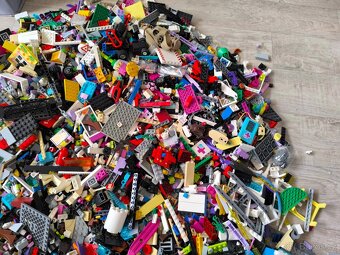 Lego - mix kostek cca 7.5 kg - 6