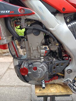 Honda CRF 250R - 6
