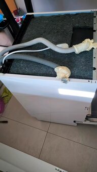 Částečně integrovaná vestavná myčka nádobí Samsung DW60M6050 - 6