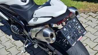 Triumph Speed Triple 1050 - 6