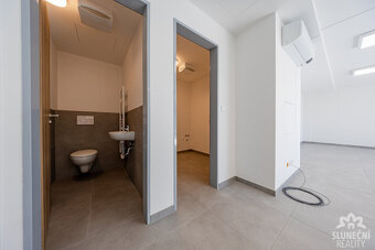 Pronájem obchodního prostoru, 55 m², Staré Město - Velkomora - 6