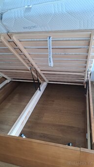 Masivní dubová postel Vykona Rebeka - 6