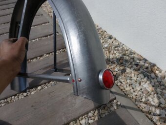 Jawa robot blatníky - 6