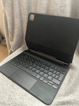 iPad - 6