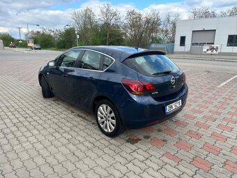 Opel Astra J 1.7 CDTI, 81 kW, nafta - 6