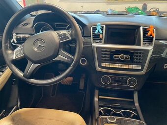 Mercedes- Benz ML350 - 6