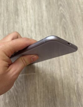 iPhone 11 128GB fialová - 6
