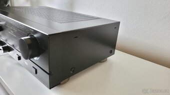 Zesilovač Sony - 6