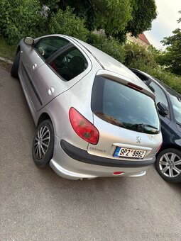 Peugeot 206 - 6