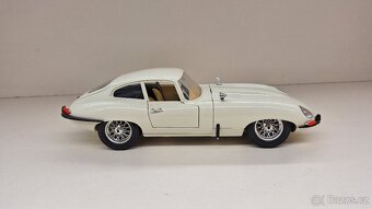 1:18 JAGUAR E COUPE, k - 6