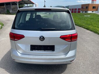 Volkswagen Touran 2,0TDi Odp.DPH Jeden majitel /2022/ - 6