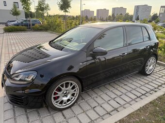VW GOLF VI GTI - 6