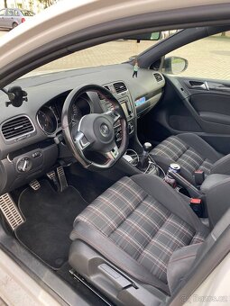 Golf 6 GTI Manual najeto 180tisic km - 6