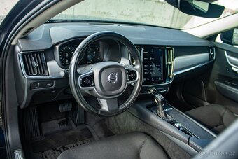 Volvo V90 T4 2.0L Momentum A/T 2019 - 6