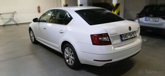 Prodám Škodu Octaviu III STYLE/ Facelift/ 1,6 TDI/85 KW - 6