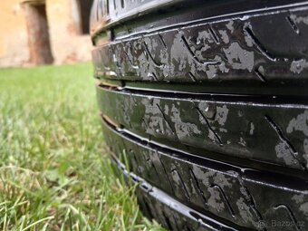 ALU KOLA 5Jx14 H2 s PNEU Bravuris 5 HM 195/50 R15 V - 6