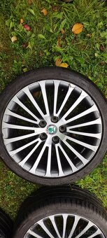 5x112 R18 Škoda Superb - 6
