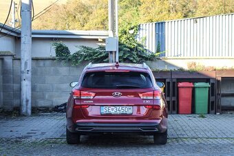 Hyundai i30 CW 1.6 CRDi mHEV Style DCT / AJ NA SPLÁTKY / - 6