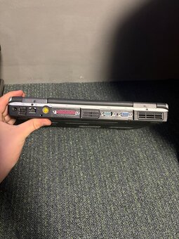 HP Compaq nx9000 - 6