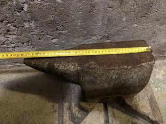 Kovářská kovadlina - 6