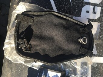 Tankvak Shad E04 - 6