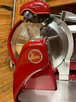 Nářezový stroj Noaw - 6