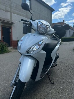 Skútr HONDA VISION - 6