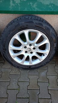 Honda CR-V - Originání 18" alu kola - letní pneu - 6