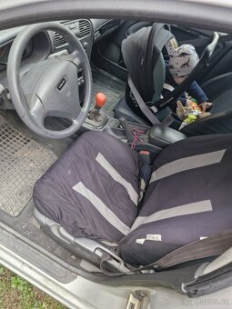 Volvo V40 1.9 D 75 kw Nová STK - 6