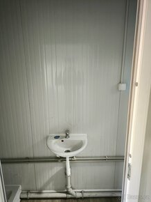 Obytný kontejner o rozměru 12x3m. se soc. zařízením - 6