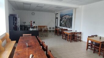 Restaurace v hotelu Máj v Nových Hradech - 6