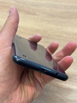 Samsung A10 - 6