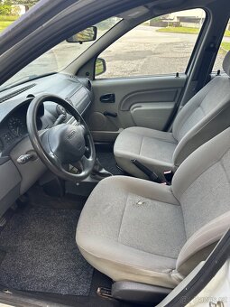 Dacia Logan kombi, 1.4 benzín, r.v. 2009 - 6