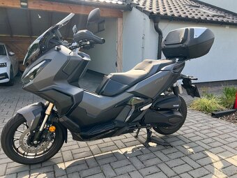 Honda ADV 350 - 6