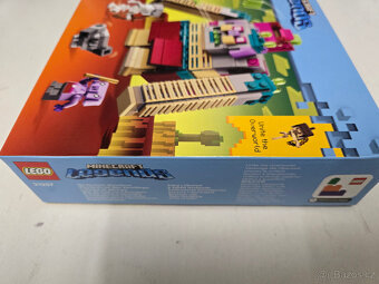 LEGO® Minecraft 21257 Střet s Devouverem + dárek - 6